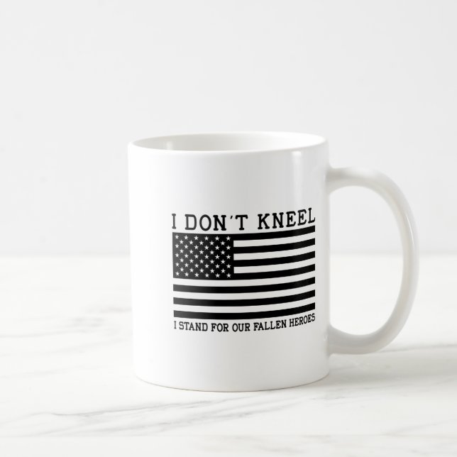 Caneca De Café I Dont Kneel  (Direita)