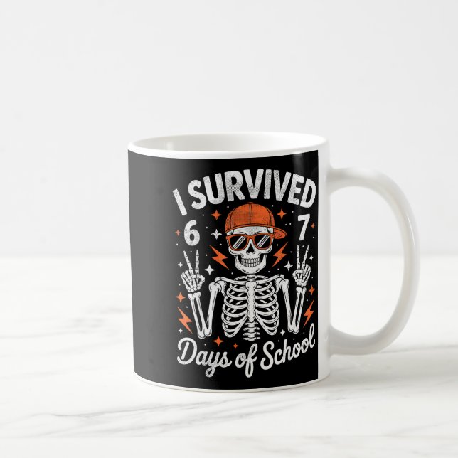Caneca De Café I Survived 67 Days Of School Skeleton Six Seven 6- (Direita)