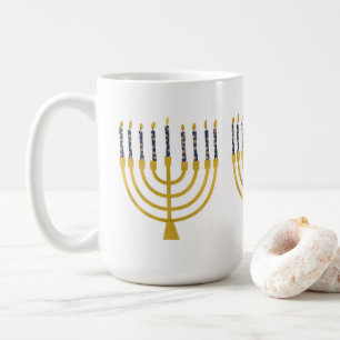 Caneca De Café Ilustração das Velas Azuis Festivas Menorah Hanukk