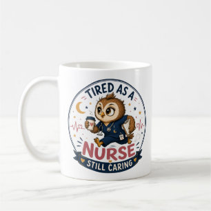 Caneca De Café Ilustração de desenho animado de coruja enfermeira