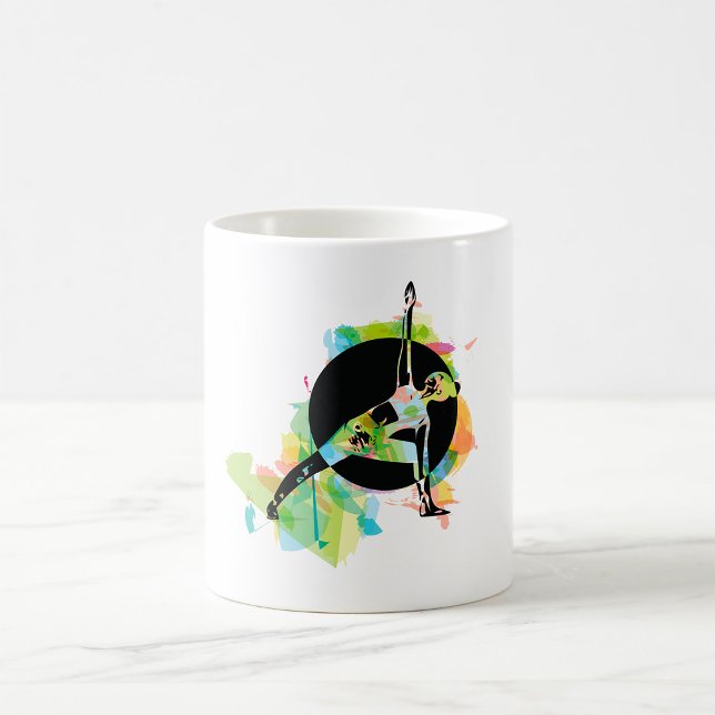 Caneca De Café Ilustração de Mulher Alongando (Criador carregado)