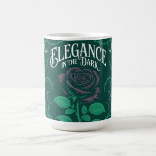 Caneca De Café Ilustração Gótica de Rosa "Elegância no Escuro"