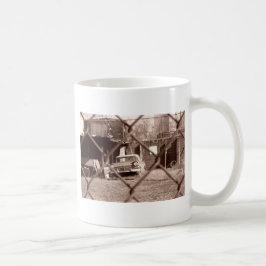 Caneca De Café imagem antiga do carro do tom do sepia
