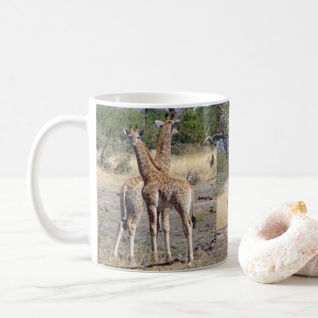 Caneca De Café Imagem Dupla de Giraffe Babies  (Com Donut)