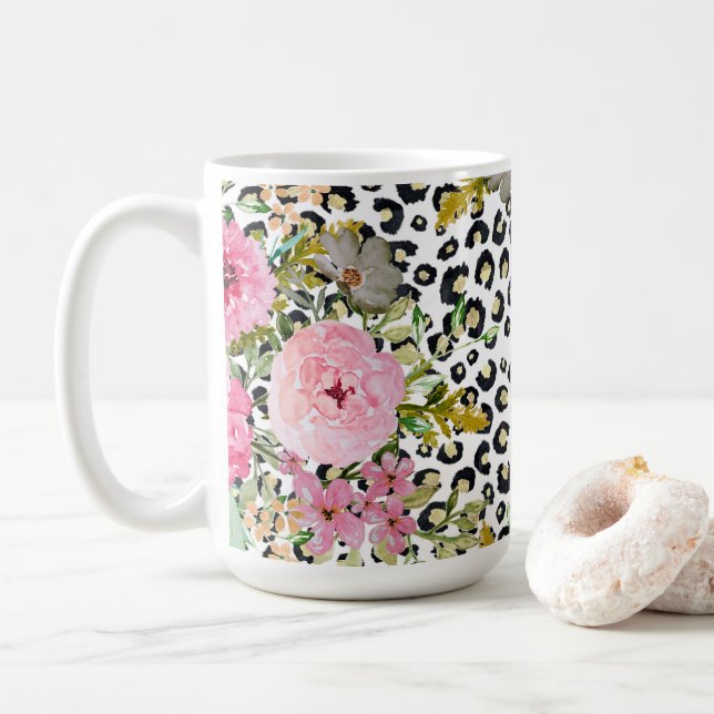 Caneca De Café Impressão Leopardo Elegante e Design Floral (Com Donut)