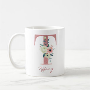Caneca De Café Inicial T de Letra Floral - Buquê Rosa e Marfim