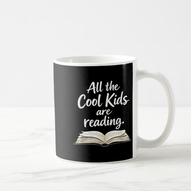 Caneca De Café Inspiração dos leitores os jovens estão lendo (Direita)