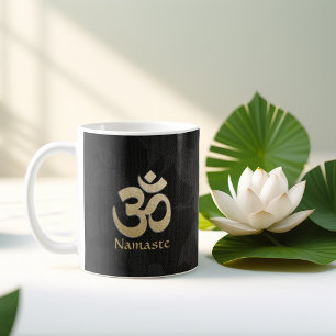 Caneca De Café Instrutor de Yoga e Meditação com Símbolo OM em Pr