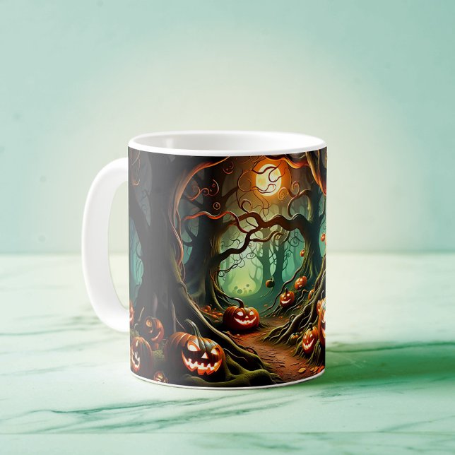 Caneca De Café Into Hallowe'en Forest (Criador carregado)