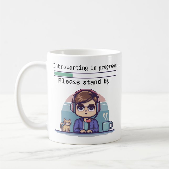 Caneca De Café Introvertendo em Andamento – Pixel Retro Divertido (Esquerda)