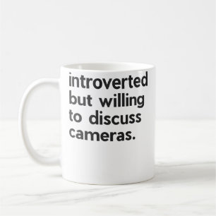 Caneca De Café Introvertido Mas Disposto a Discutir Fotografia Ph