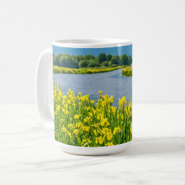 Caneca De Café Íris douradas inspirando o símbolo Fleur de Lis.