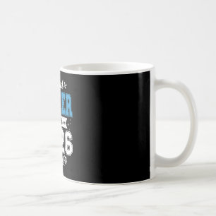 Caneca De Café Irmã Orgulhosa De Um Graduado Senior Sketll 2026 _