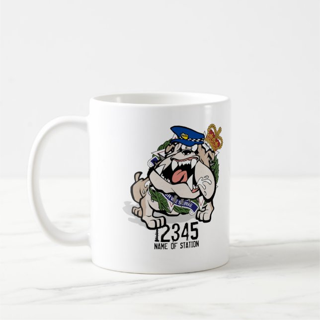 Caneca de café irritada do cão do serviço policial (Esquerda)