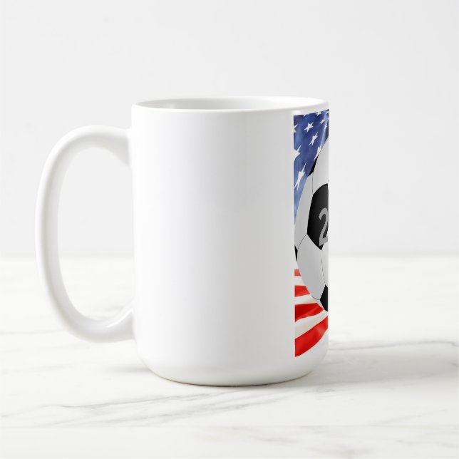 CANECA DE CAFÉ ISTO É FUTEBOL 2026 (Esquerda)
