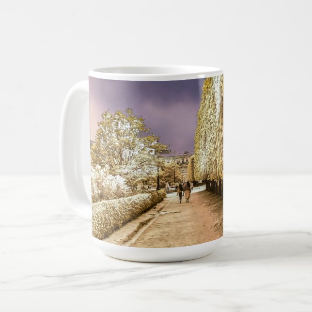 Caneca De Café Jardim do Palácio Real de Paris (Frente Esquerda)
