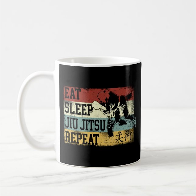 Caneca De Café Jiu Jitsu Bjj Eat Sleep Jiu Jitsu Repete Retro (Esquerda)
