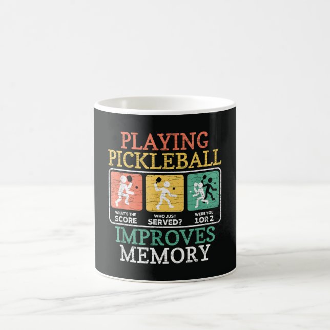Caneca De Café Jogando Pickleball Melhora a Memória (Centro)