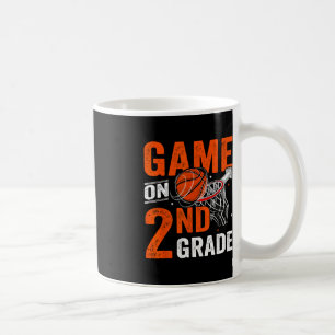 Caneca De Café Jogos Divertidos No Segundo Ano De Basquete No Pri