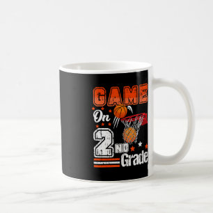 Caneca De Café Jogos No Grau De segundo De Basquete De Volta À Se