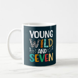 Caneca De Café Jovem Selvagem E Sete Engraçada Garota 7 de Aniver
