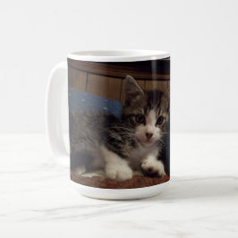 Caneca De Café Keeno no sofá
