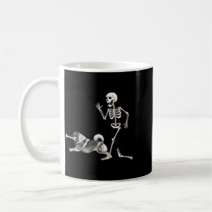 Caneca De Café Keeshond e Esqueleto Engraçados de Halloween
