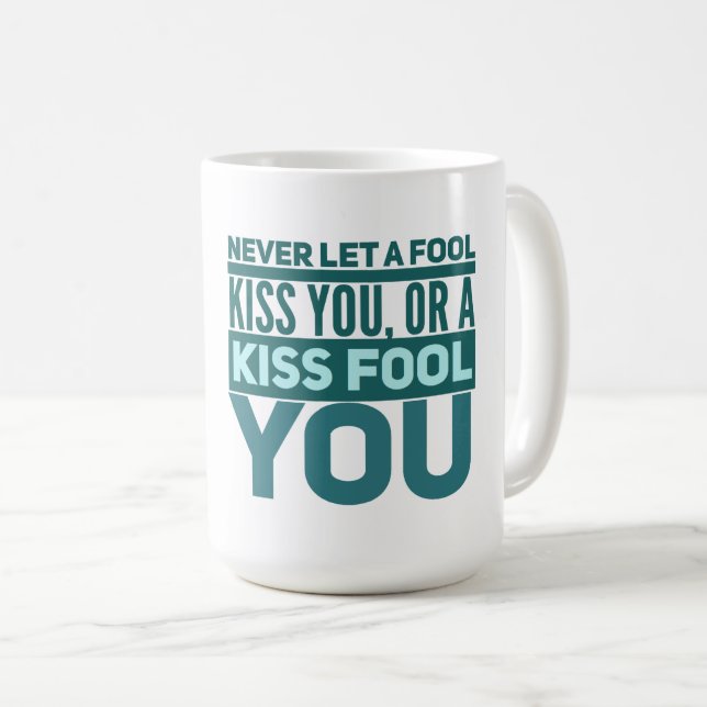 Caneca De Café Kiss Classic Mug (Frente Esquerda)