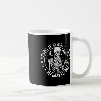 Caneca De Café Lá Vai O Meu Último Esqueleto De Halloween