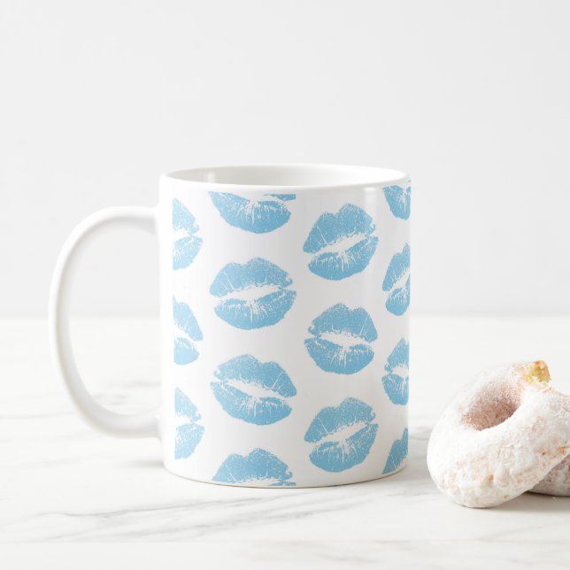 Caneca De Café Lábios Azuis, Padrão De Lábios, Batom Azul, Beijo (Com Donut)