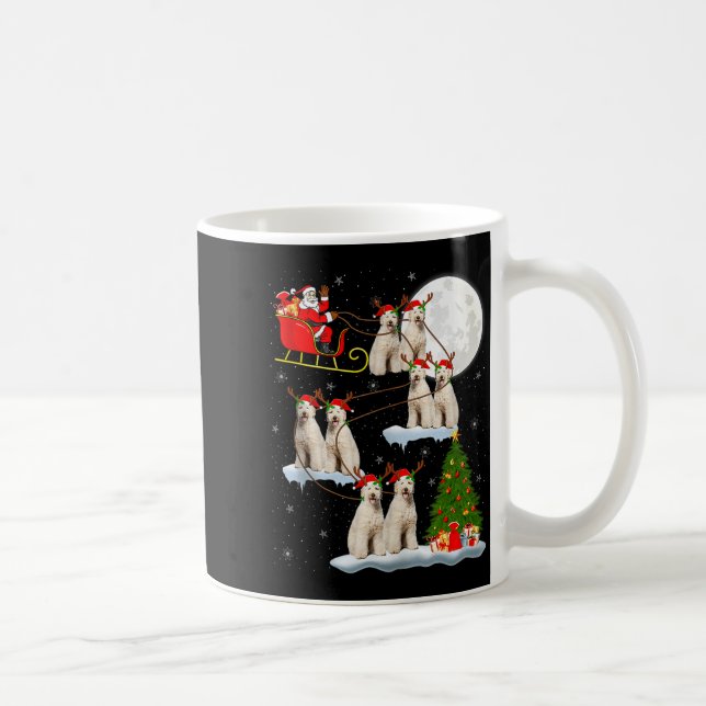 Caneca De Café Labradoodle Dog Santa Sleigh Flying Funny Magical  (Direita)