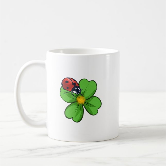 Caneca De Café Ladybugs and Green Leaves Nature Illustration Past (Esquerda)