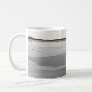Caneca De Café Lago congelado