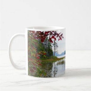 Caneca De Café Lago Eagle e Folhas Vermelhas de Maple II