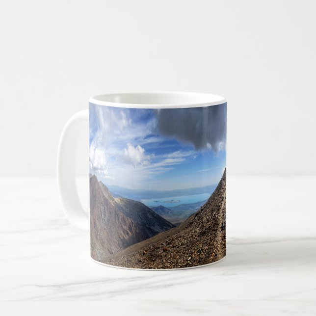 Caneca De Café Lago Mono do Pico Koip - Sierra (Frente Esquerda)