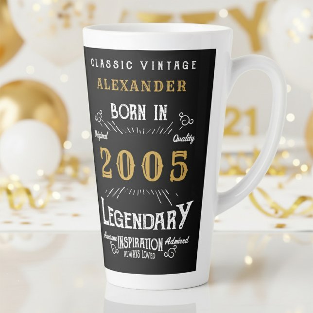 Caneca De Café Latte 21st Birthday 2005 Legendary Retro (2005 birthday latter mug on a white and gold background.)