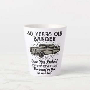 Caneca De Café Latte 50. º aniversário do carro-retrô Banger Data de