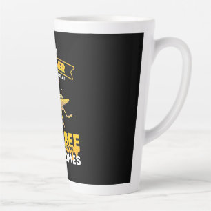 Caneca De Café Latte A Abelha Vem