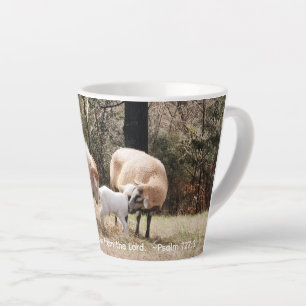 Caneca De Café Latte A Família Feliz