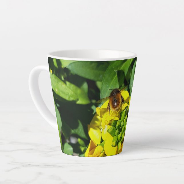 Caneca De Café Latte Abelhas nas Flores Amarelas (Ângulo esquerdo)