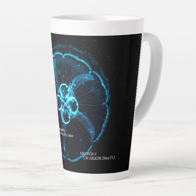 Caneca De Café Latte Água-viva Lua no Espaço Subaquático (Ângulo direito)