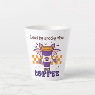 Caneca De Café Latte Alimentado por Spooky Vibes e Café