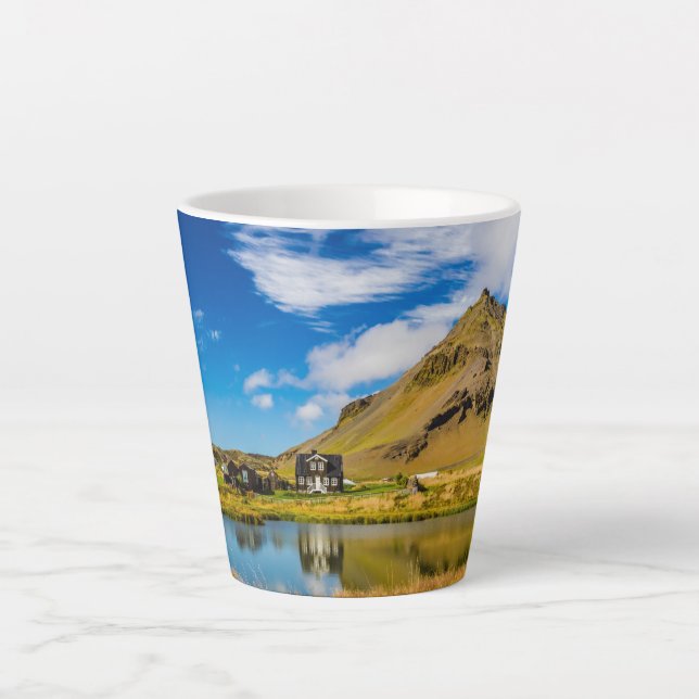 Caneca De Café Latte Arnarstapi Amtmansshus E Monte Stapafell, Islândia (Frente)