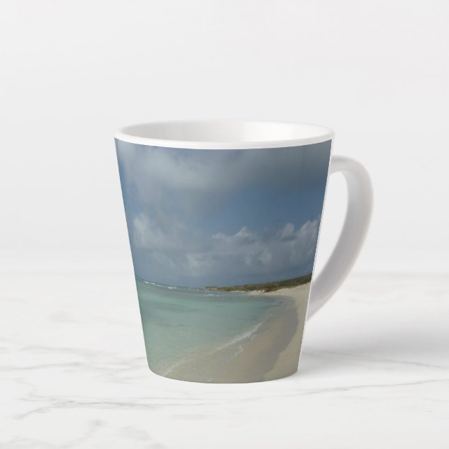 Caneca De Café Latte Aruban Beach II Linda cena natural (Ângulo direito)