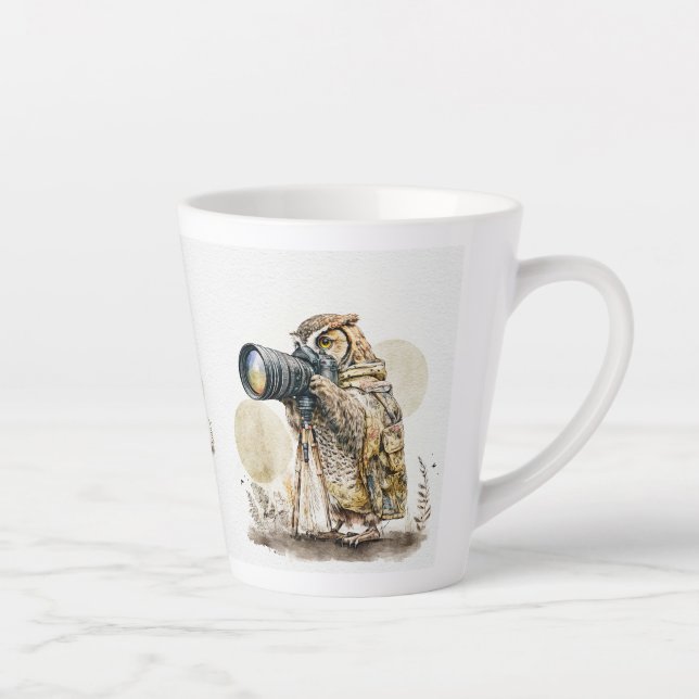 Caneca De Café Latte Através Da Caneta De Vidro (Direita)