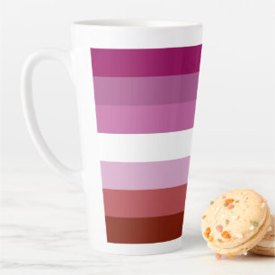 Caneca De Café Latte bandeira do orgulho lésbico feminino SlipperyJoe's