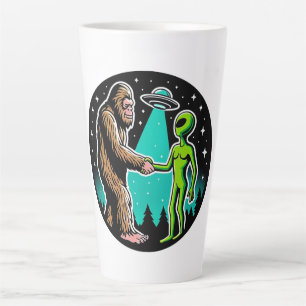 Caneca De Café Latte Bigfoot responde à Alienígena