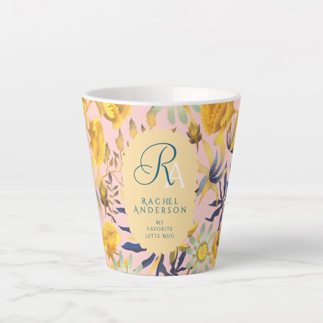 Caneca De Café Latte Blooming Mystical Floral Monogram Beige Latte Mug (Frente)