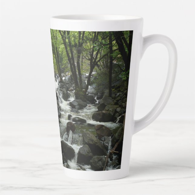 Caneca De Café Latte Bridalveil Creek no Parque Nacional de Yosemite (Direita)