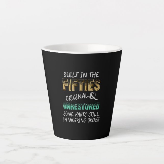 Caneca De Café Latte Built in the fifties (Frente)